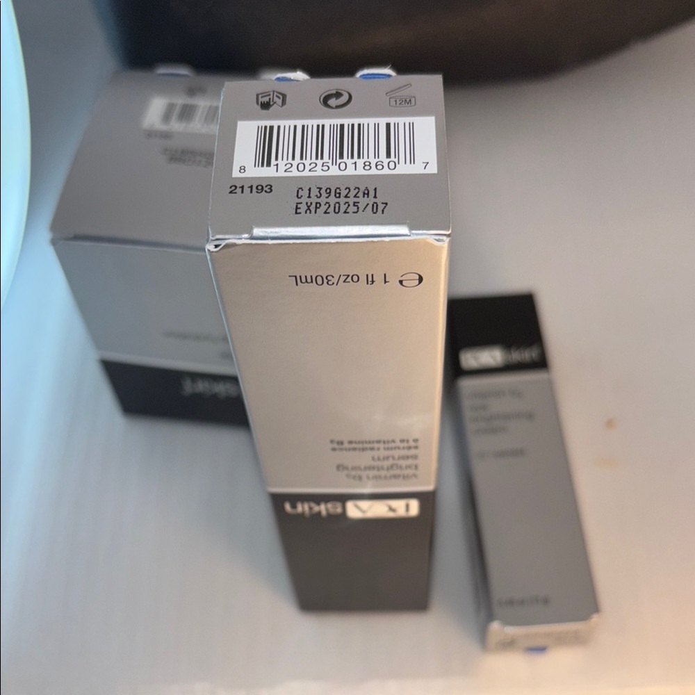 PCA Skin HydraMatte and Vitamin B3 Skincare Set NWT - Picture 6 of 8